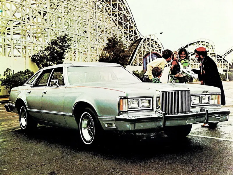 Mercury Cougar 1976, седан, 4 поколение (10.1976 - 10.1979)