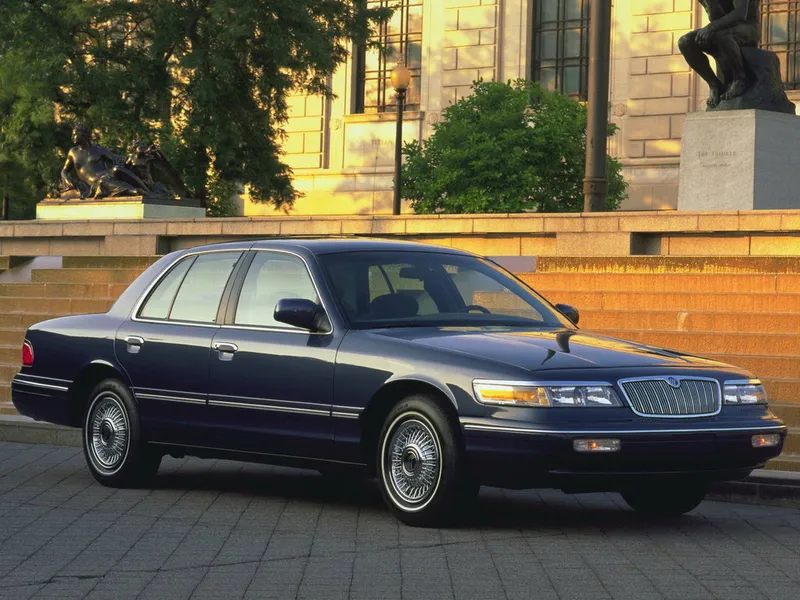 Mercury Grand Marquis рестайлинг 1994, седан, 2 поколение (04.1994 - 10.1997)