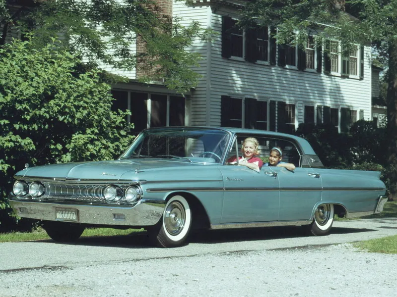 Mercury Monterey 1960, седан, 6 поколение (10.1960 - 10.1961)