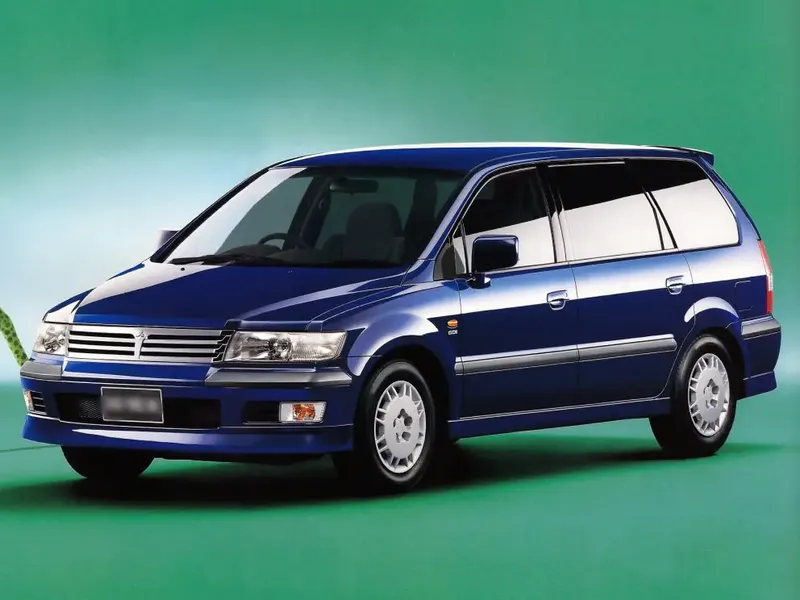 Mitsubishi Chariot Grandis