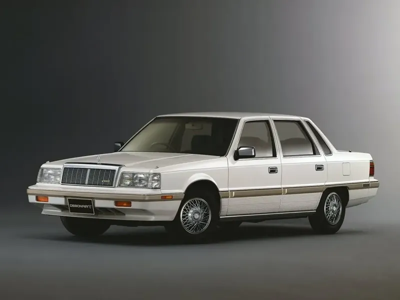 Mitsubishi Debonair рестайлинг 1989, седан, 2 поколение, S10 (10.1989 - 09.1992)