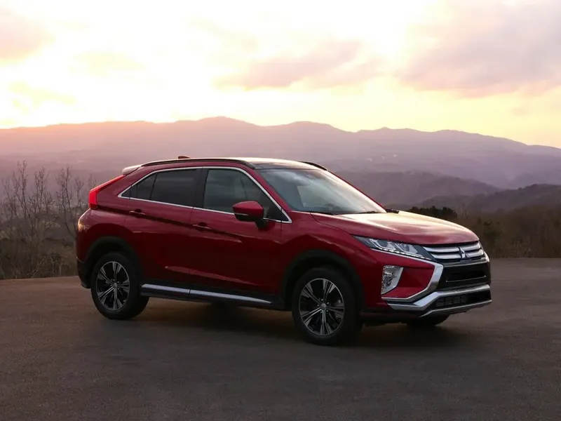 Mitsubishi Eclipse Cross 2017, джип/suv 5 дв., 1 поколение (03.2017 - 01.2021)