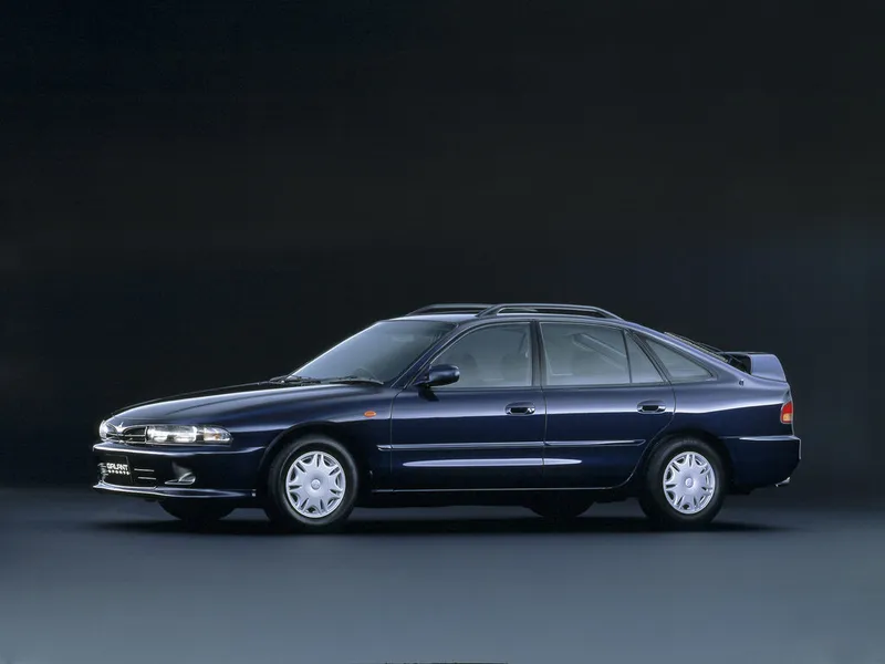 Mitsubishi Galant рестайлинг 1994, лифтбек, 7 поколение (08.1994 - 07.1996)