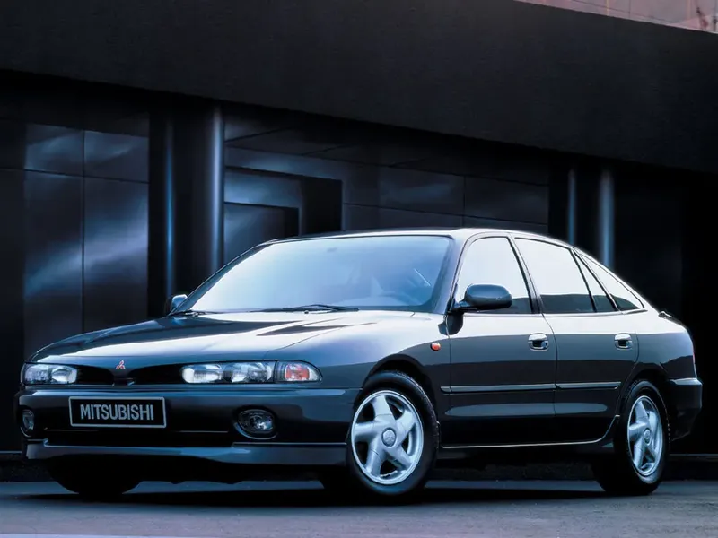 Mitsubishi Galant 1992, седан, 7 поколение (05.1992 - 07.1996)