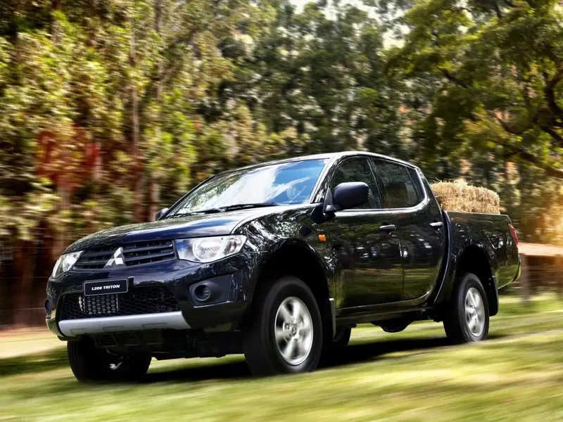 Mitsubishi L200 2006, пикап, 4 поколение, KA/KB (12.2006 - 01.2014)