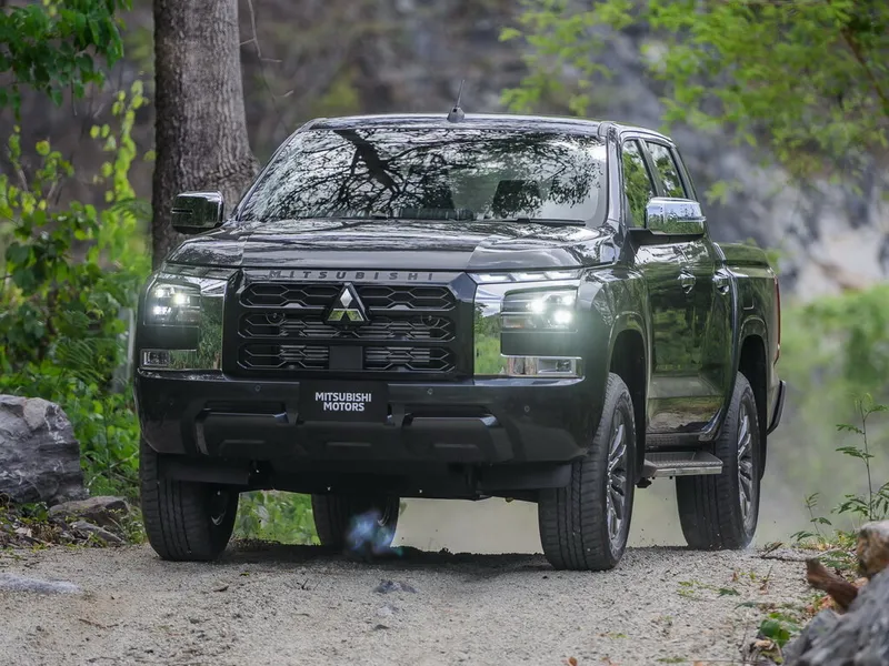 Mitsubishi L200 2023, пикап, 6 поколение (07.2023 - н.в.)