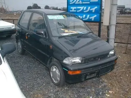 Mitsubishi Minica рестайлинг 1992, хэтчбек 3 дв., 6 поколение (01.1992 - 08.1993)