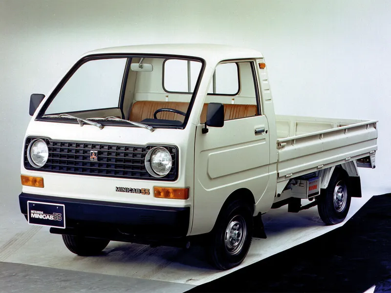 Mitsubishi Minicab рестайлинг 1977, бортовой грузовик, 3 поколение (05.1977 - 03.1979)