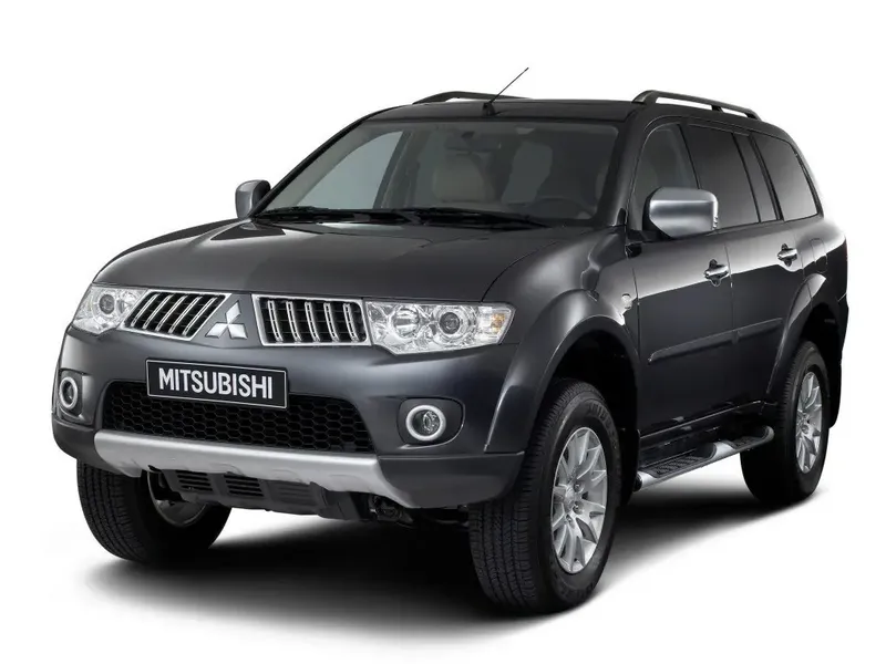 Mitsubishi Pajero Sport 2008, джип/suv 5 дв., 2 поколение (08.2008 - 09.2013)