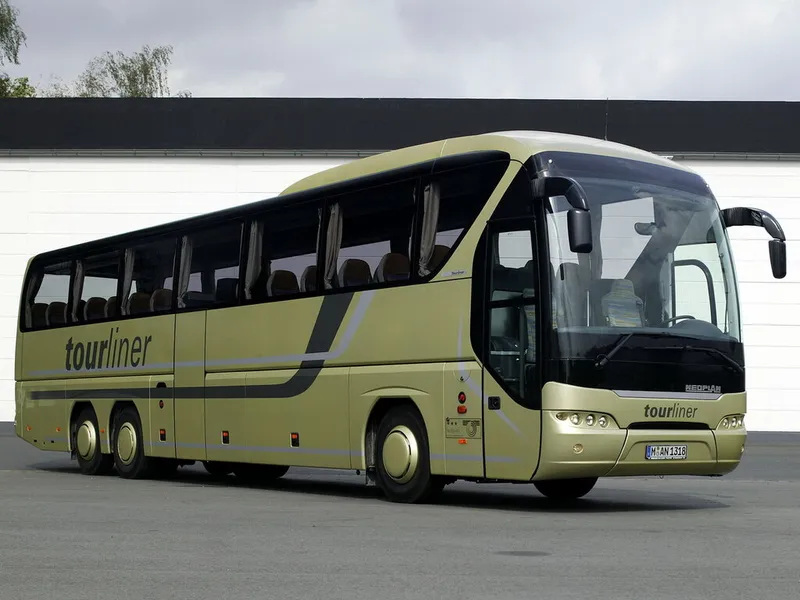 Neoplan Tourliner 2003, автобус, 1 поколение (04.2003 - 08.2016)