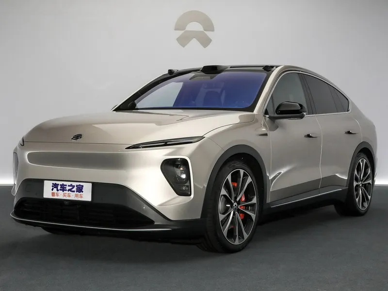 NIO EC7