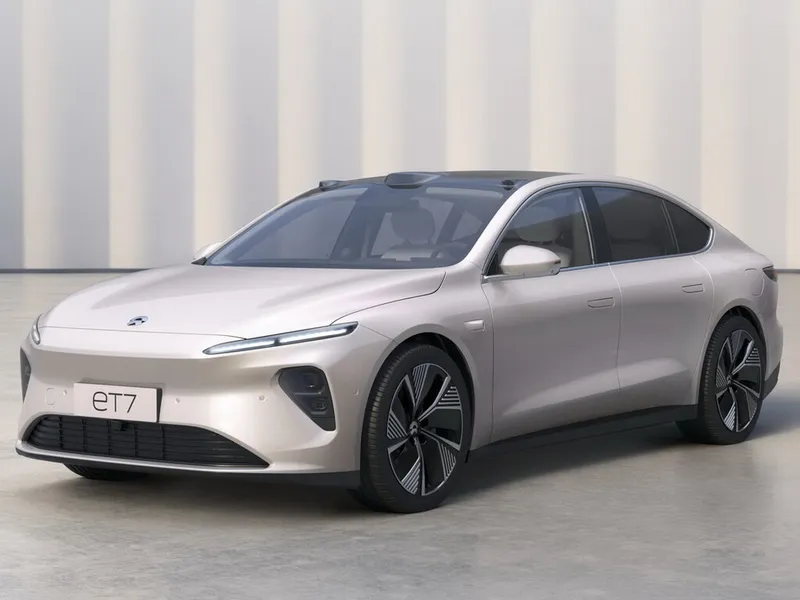 NIO ET7