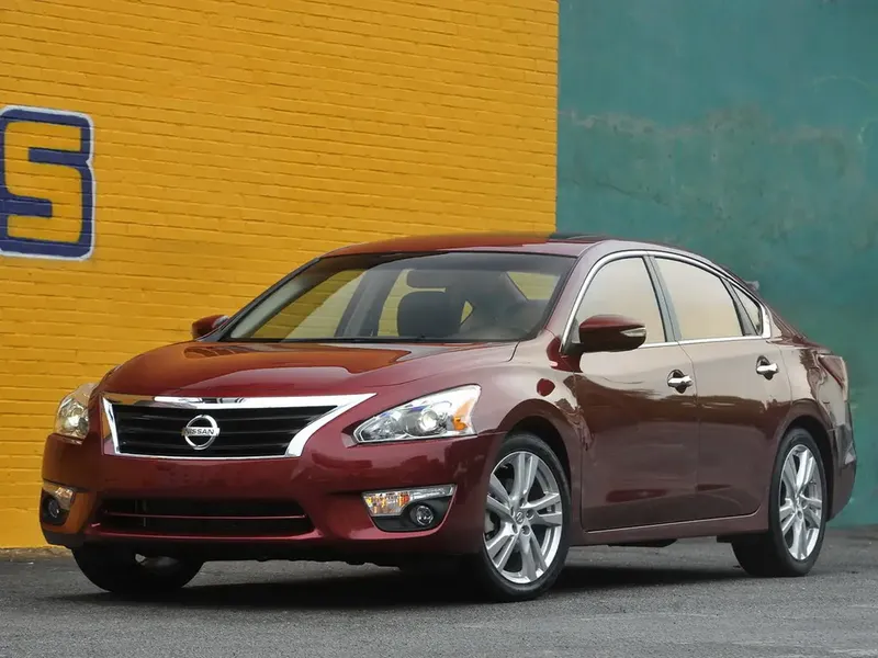 Nissan Altima 2012, седан, 5 поколение, L33 (05.2012 - 01.2015)