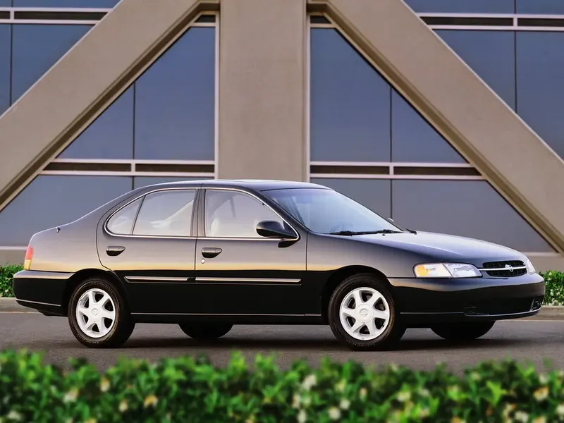 Nissan Altima 1997, седан, 2 поколение, L30 (07.1997 - 01.1999)