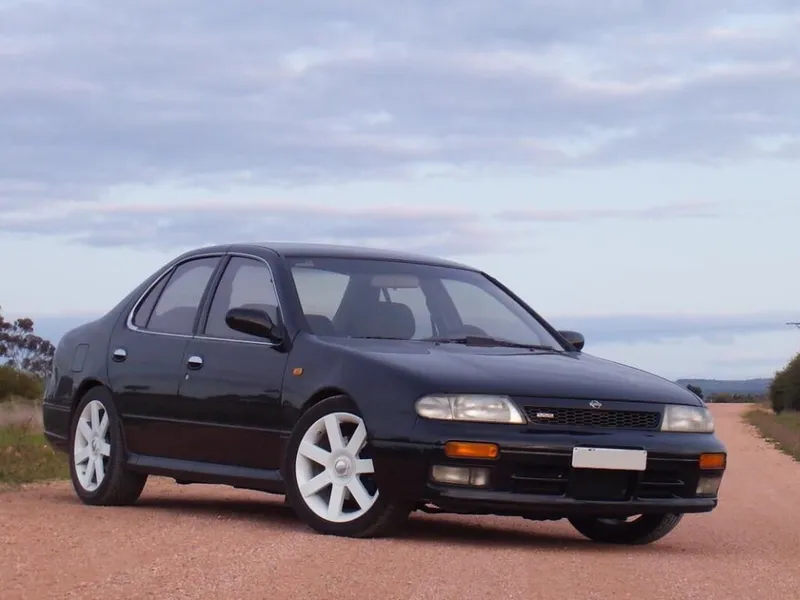Nissan Bluebird 1993, седан, 9 поколение, U13 (11.1993 - 12.1997)