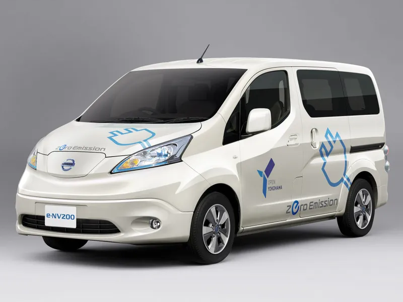 Nissan e-NV200 2014, цельнометаллический фургон, 1 поколение (10.2014 - 10.2019)