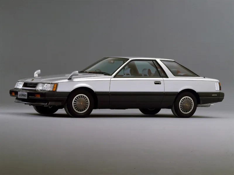 Nissan Leopard рестайлинг 1982, купе, 1 поколение, F30 (09.1982 - 01.1986)