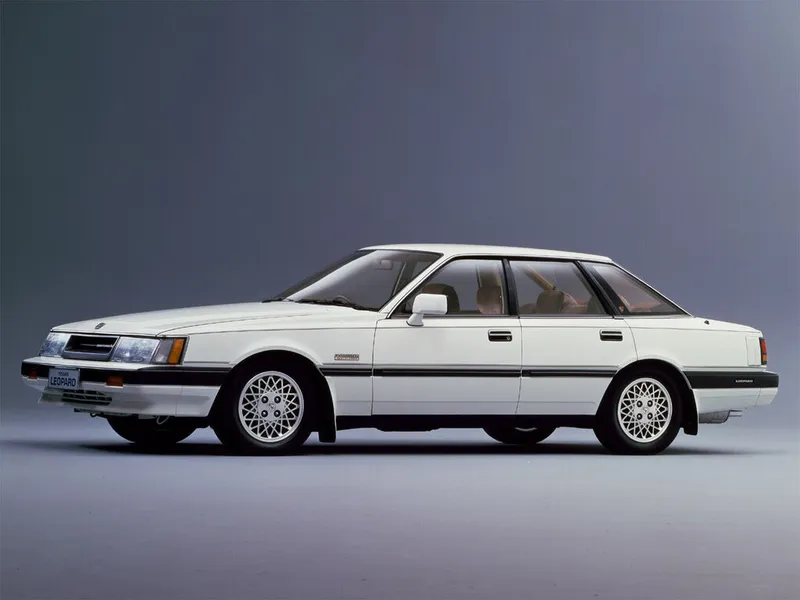 Nissan Leopard