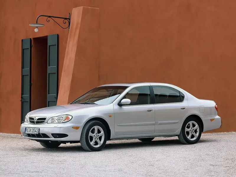 Nissan Maxima 2000, седан, 5 поколение, A33 (01.2000 - 12.2005)