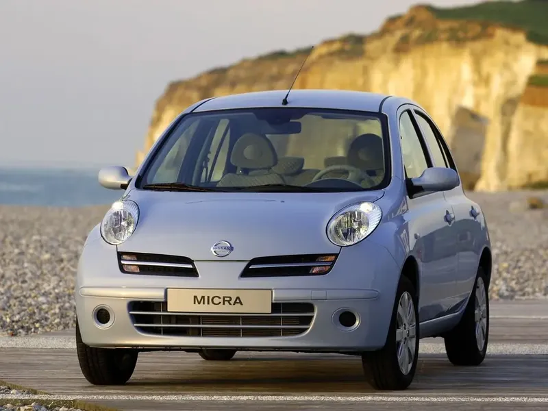 Nissan Micra рестайлинг 2005, хэтчбек 5 дв., 3 поколение, K12 (11.2005 - 12.2007)
