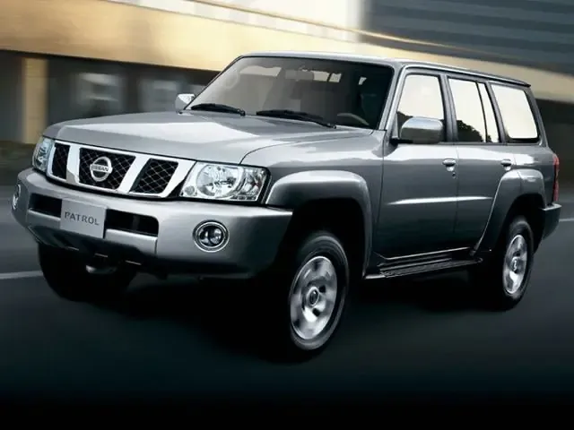 Nissan Patrol 2-й рестайлинг 2004, джип/suv 5 дв., 5 поколение, Y61 (10.2004 - 02.2010)