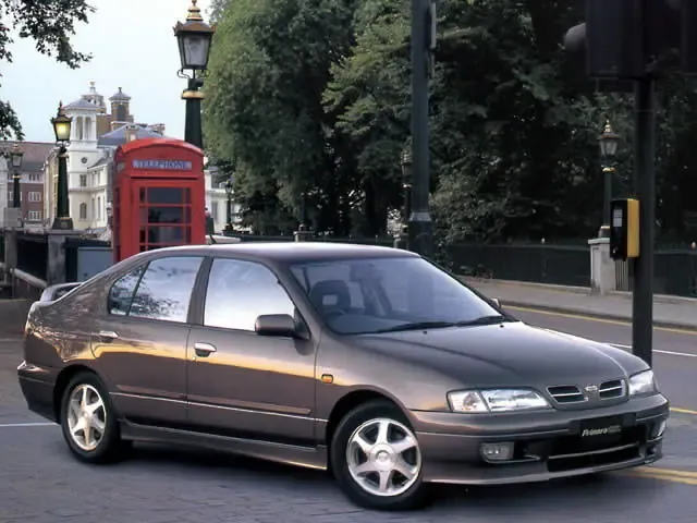 Nissan Primera рестайлинг 1997, лифтбек, 2 поколение, P11 (02.1997 - 08.1998)