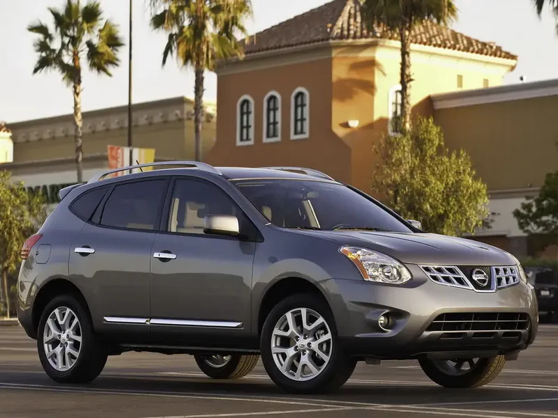 Nissan Rogue рестайлинг 2010, джип/suv 5 дв., 1 поколение (02.2010 - 01.2014)