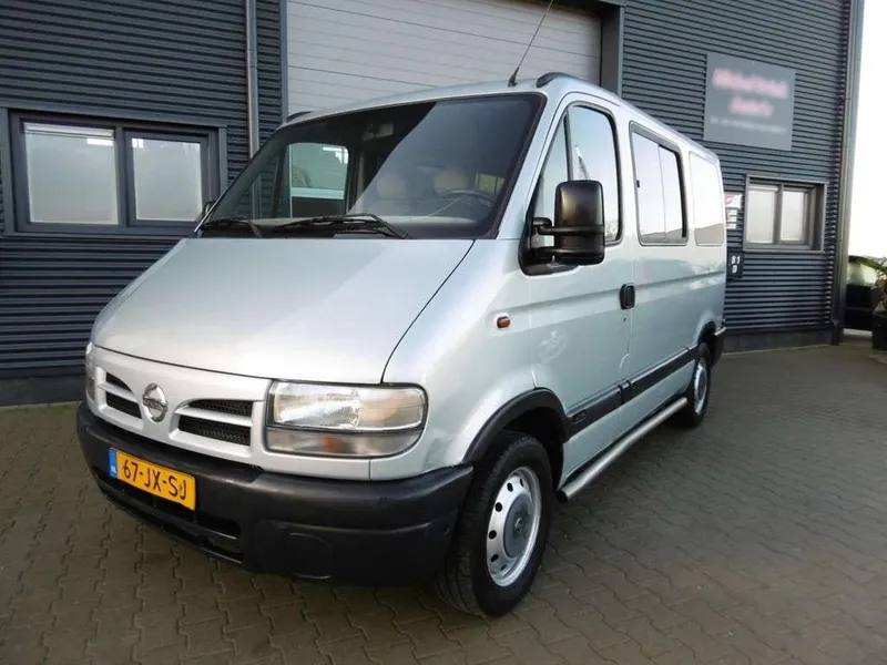 Nissan Interstar 2001, автобус, 1 поколение, T35 (01.2001 - 08.2008)