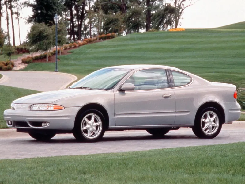 Oldsmobile Alero 1998, купе, 1 поколение (04.1998 - 04.2004)