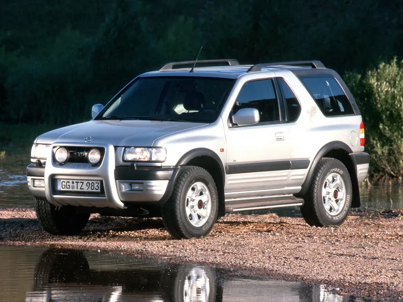 Opel Frontera 1998, джип/suv 3 дв., 2 поколение, B (09.1998 - 05.2001)