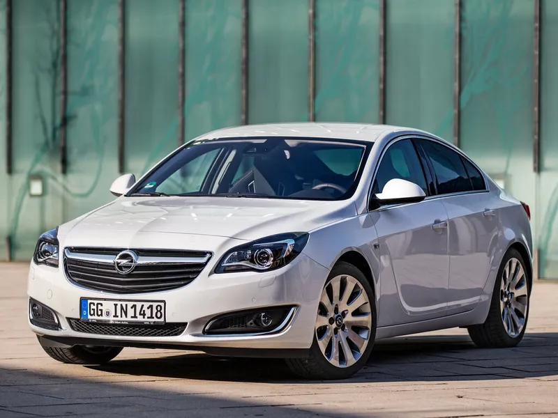 Opel Insignia рестайлинг 2013, седан, 1 поколение, ZG09 (06.2013 - 11.2017)