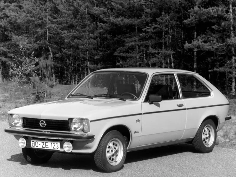 Opel Kadett рестайлинг 1977, хэтчбек 3 дв., 4 поколение, C (07.1977 - 07.1979)