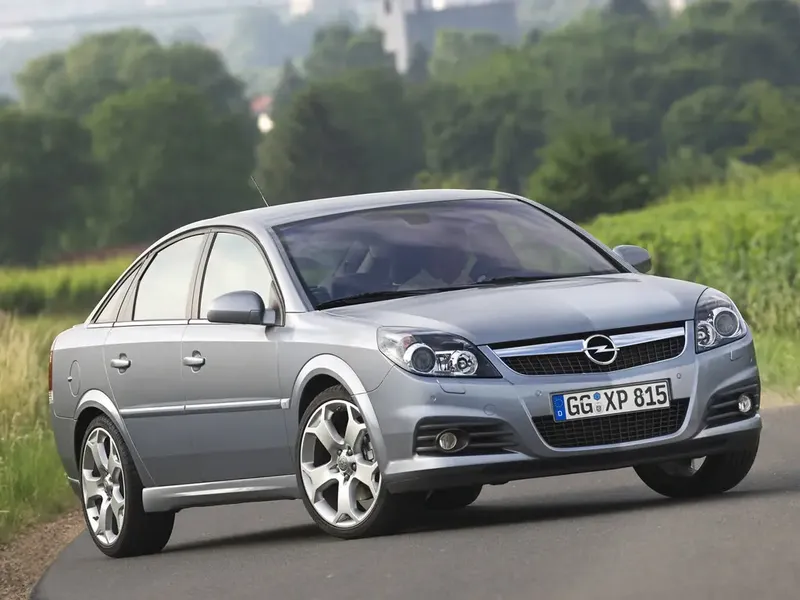 Opel Vectra рестайлинг 2005, лифтбек, 3 поколение, C (06.2005 - 07.2008)