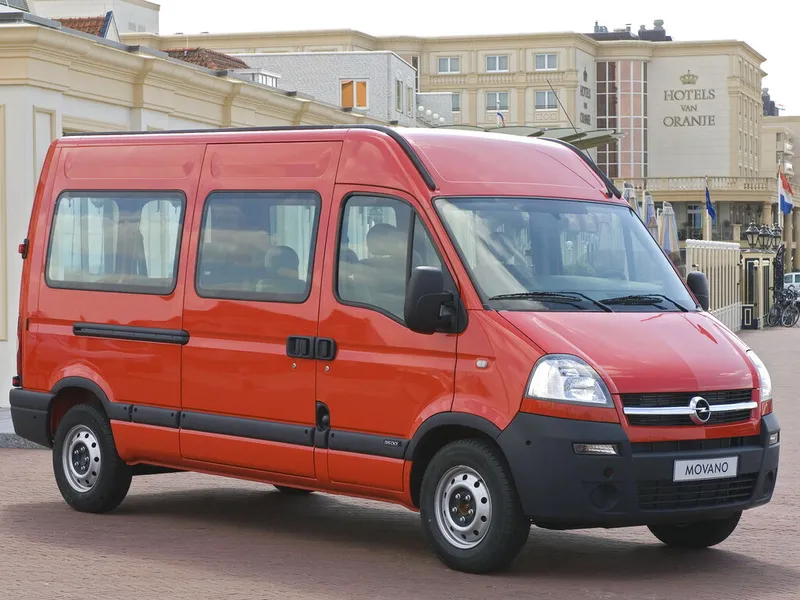 Opel Movano рестайлинг 2003, автобус, 1 поколение (02.2003 - 06.2010)