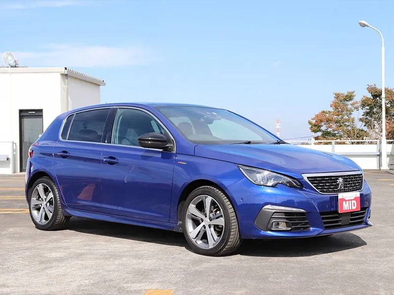 Peugeot 308 рестайлинг 2017, хэтчбек 5 дв., 2 поколение, T9 (10.2017 - 03.2022)