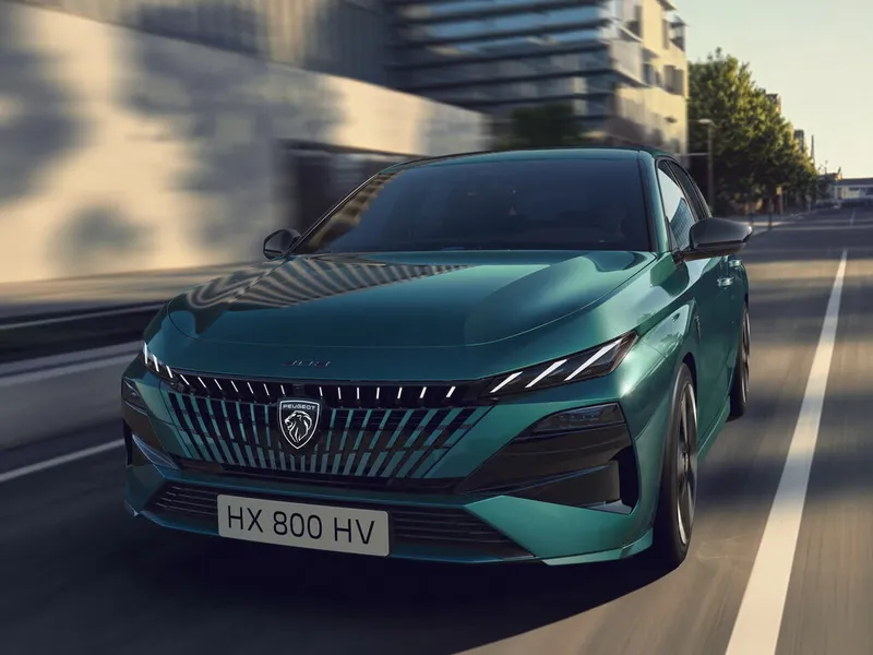 Peugeot 308 рестайлинг 2025, хэтчбек 5 дв., 3 поколение (08.2025 - н.в.)