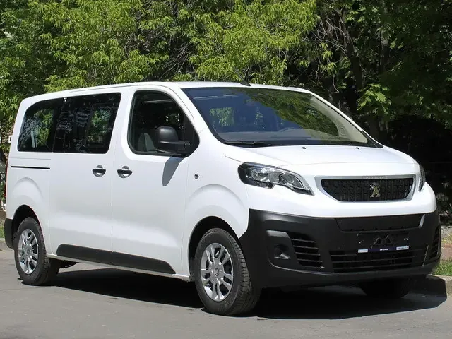 Peugeot Expert 2016, минивэн, 3 поколение (03.2016 - 03.2022)