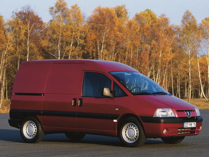 Peugeot Expert рестайлинг 2004, цельнометаллический фургон, 1 поколение (03.2004 - 12.2006)