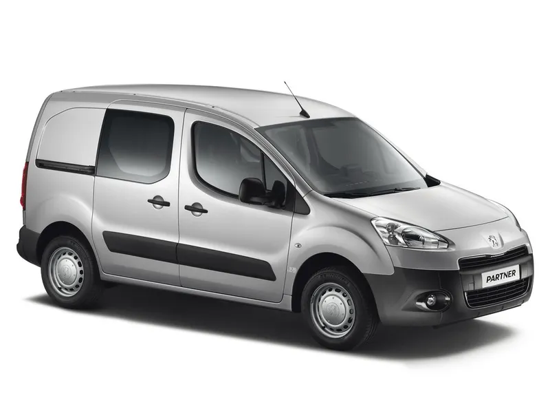 Peugeot Partner рестайлинг 2012, цельнометаллический фургон, 2 поколение, B9 (05.2012 - 06.2015)