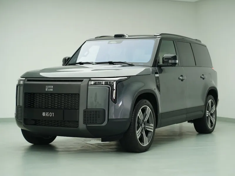 Polar Stone 01 2023, джип/suv 5 дв., 1 поколение (08.2023 - 12.2025)