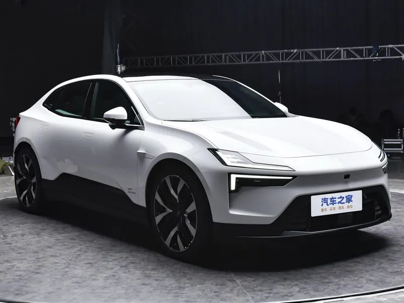 Polestar 4 2023, джип/suv 5 дв., 1 поколение (04.2023 - н.в.)