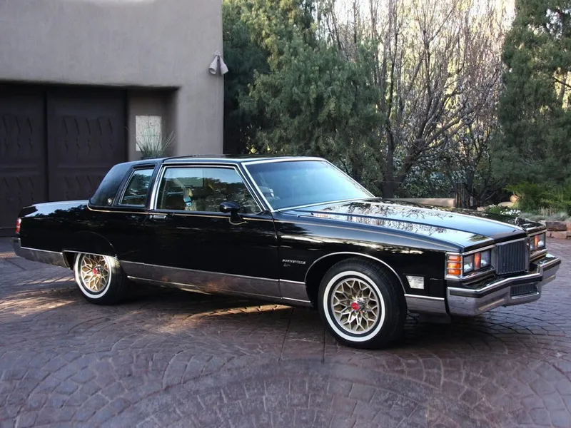Pontiac Bonneville 3-й рестайлинг 1980, купе, 7 поколение (09.1980 - 09.1981)