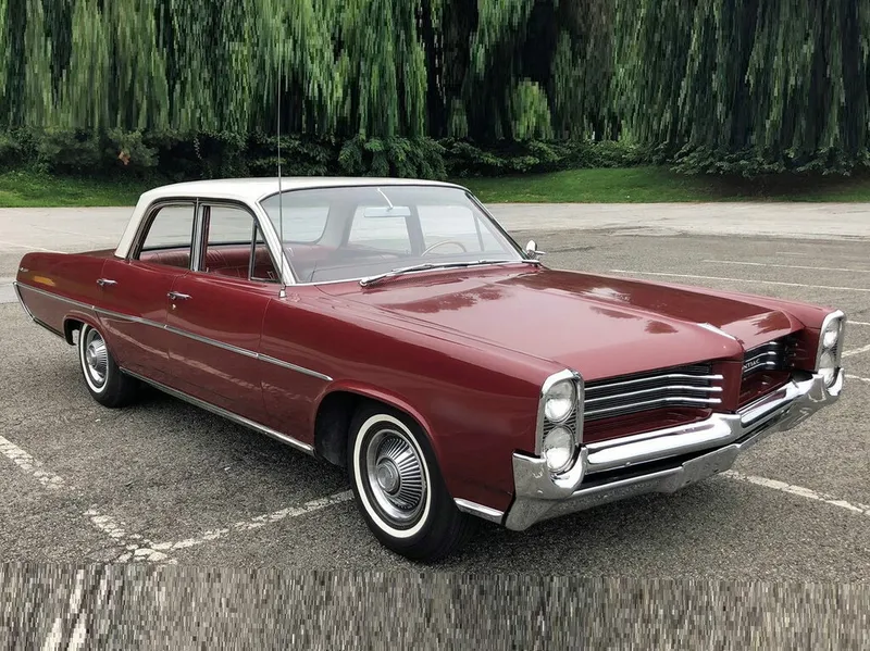 Pontiac Bonneville 3-й рестайлинг 1963, седан, 4 поколение (09.1963 - 09.1964)