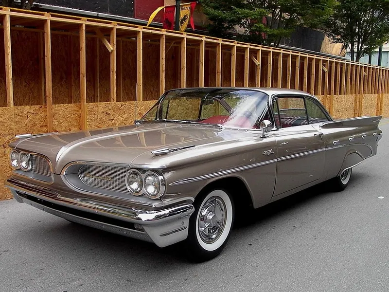 Pontiac Bonneville 1958, купе, 3 поколение (10.1958 - 09.1959)