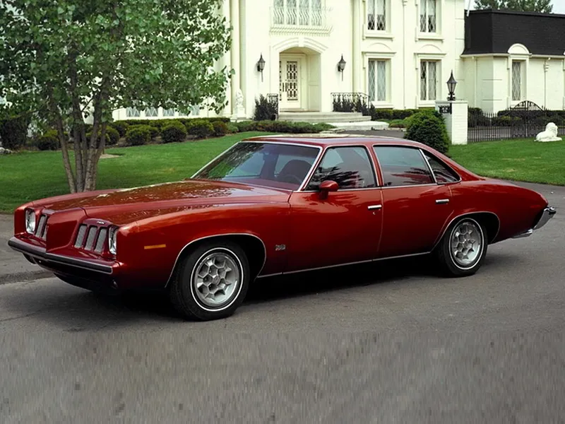 Pontiac Grand Am 1972, седан, 1 поколение (09.1972 - 09.1973)