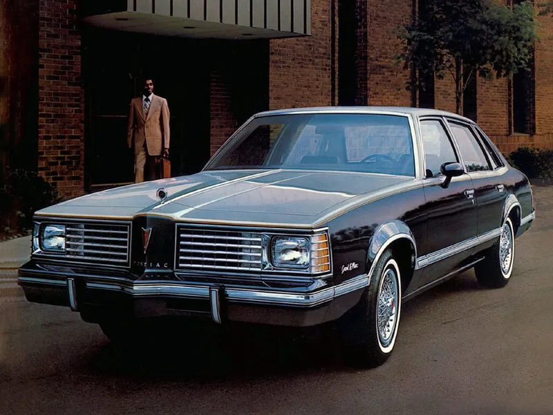 Pontiac Lemans 1977, седан, 5 поколение (10.1977 - 09.1980)