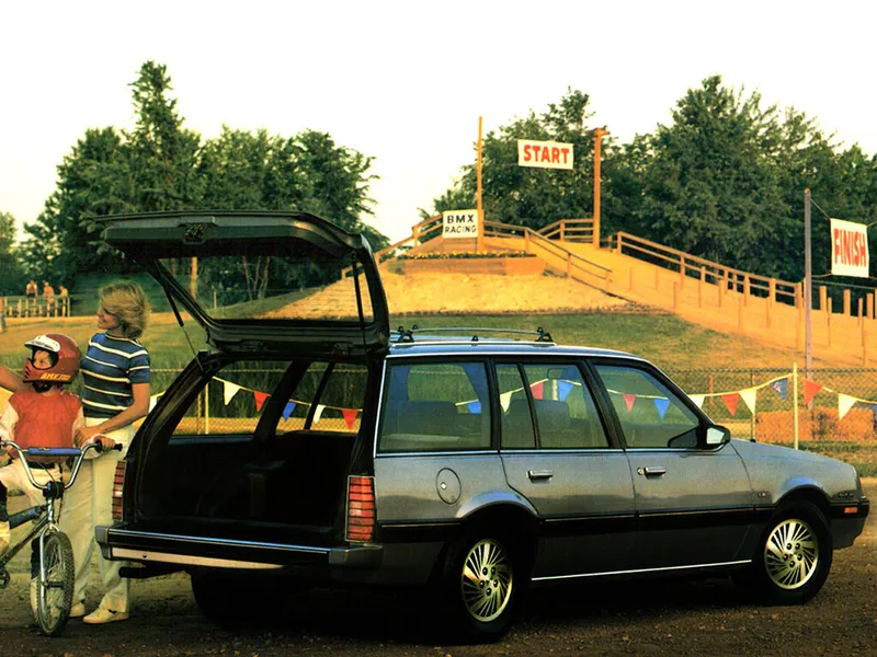 Pontiac Sunbird 1983, универсал, 2 поколение (09.1983 - 03.1988)