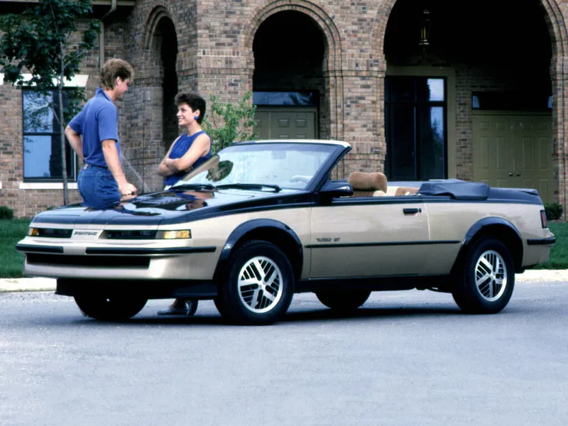 Pontiac Sunbird 1982, открытый кузов, 2 поколение (12.1982 - 03.1988)