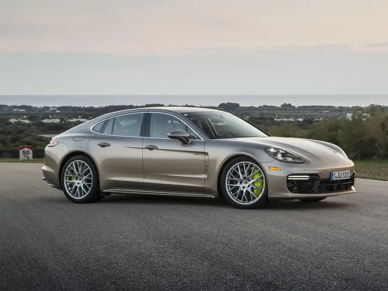 Porsche Panamera 2016, лифтбек, 2 поколение (07.2016 - 11.2020)