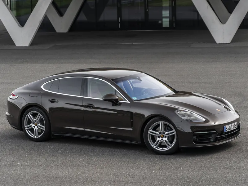 Porsche Panamera рестайлинг 2020, лифтбек, 2 поколение (08.2020 - 11.2023)